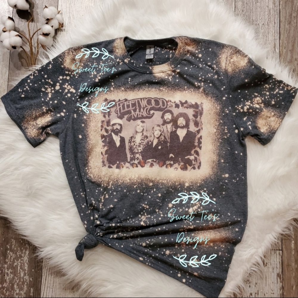 New Bleach Distressed Fleetwood Mac Tee - Picture 1 of 5